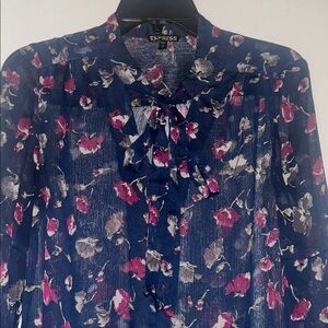Express like new Women's Navy Floral Tie-Neck Blouse size S